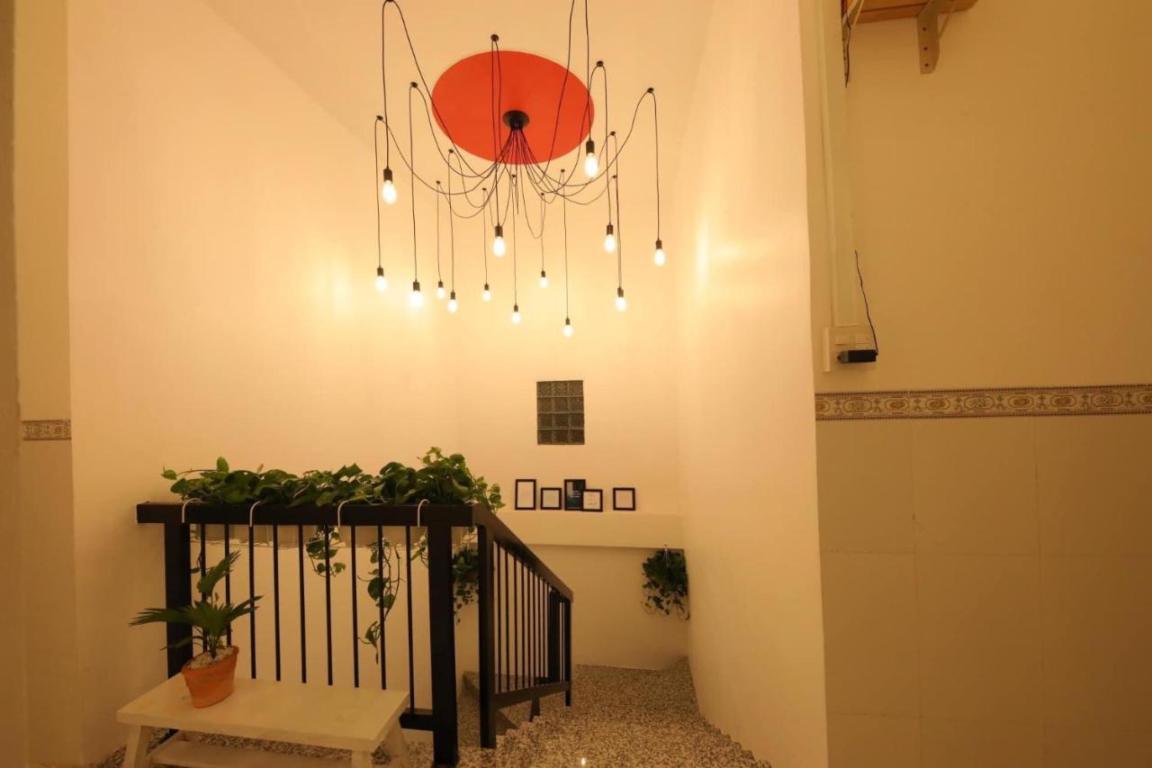 Hotel Van Thai Binh Tra Vinh ภายนอก รูปภาพ
