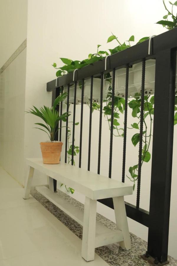 Hotel Van Thai Binh Tra Vinh ภายนอก รูปภาพ