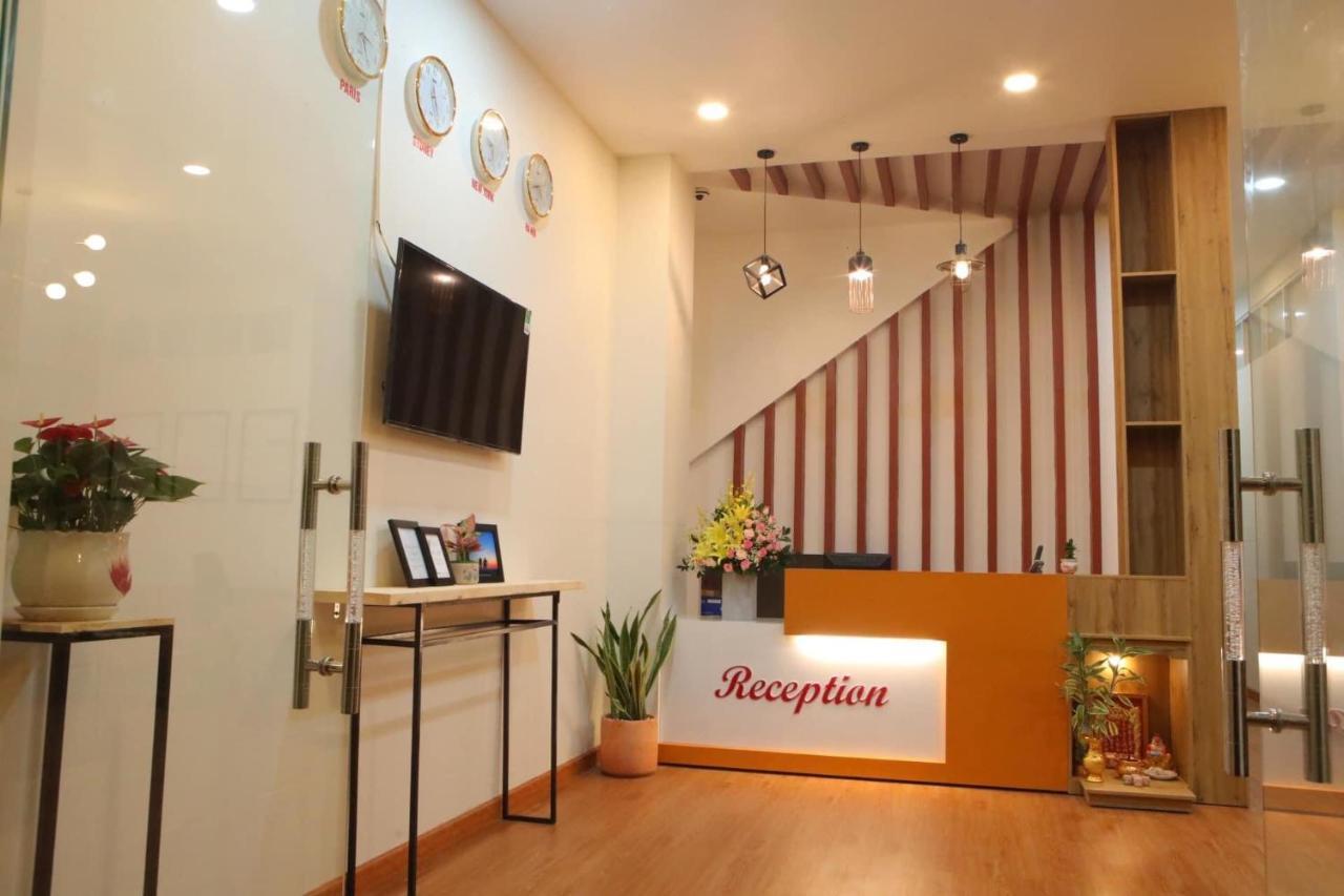 Hotel Van Thai Binh Tra Vinh ภายนอก รูปภาพ